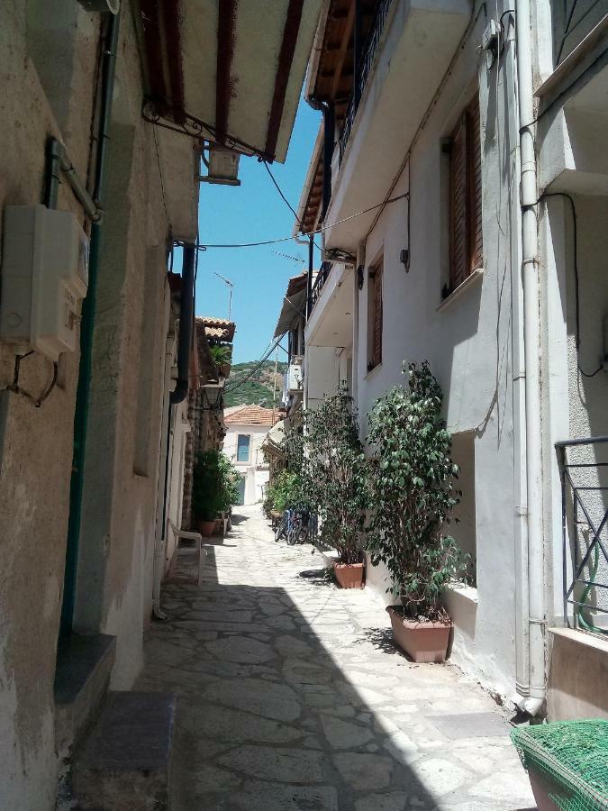 Apartament Nafpaktos old town Zewnętrze zdjęcie